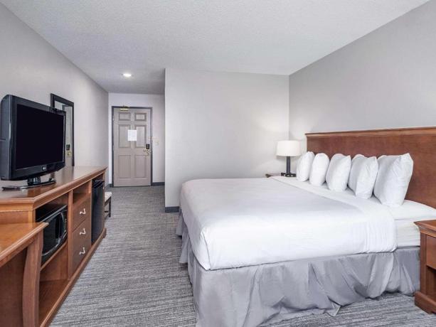 Imagen de la habitación del Hotel Country Inn & Suites by Radisson, Maumee - Toledo. Foto 5