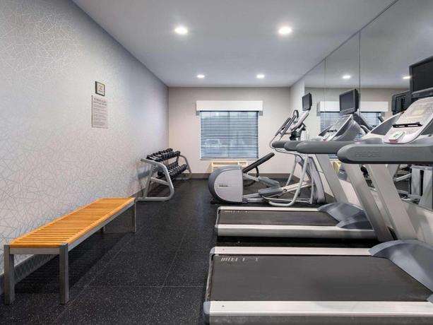 Imagen de los interiores del Hotel Country Inn & Suites by Radisson, Maumee - Toledo. Foto 13
