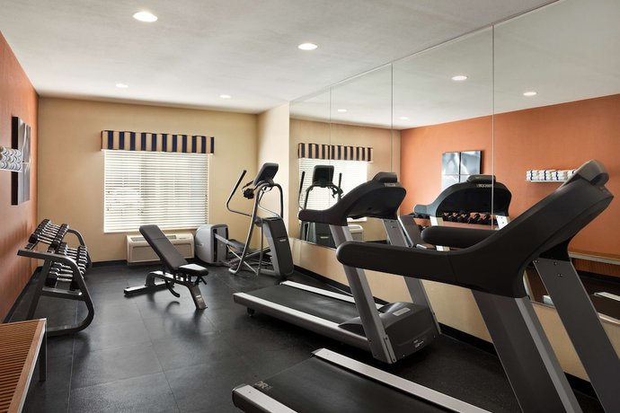 Imagen de los interiores del Hotel Country Inn & Suites by Radisson, Maumee - Toledo. Foto 15