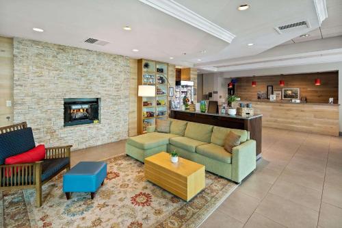 Imagen general del Hotel Country Inn & Suites by Radisson, San Diego North. Foto 1