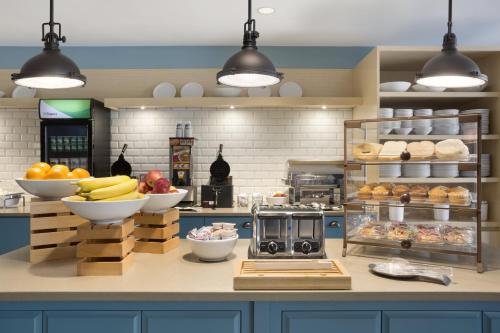 Imagen general del Hotel Country Inn and Suites By Radisson Asheville River Arts District. Foto 6