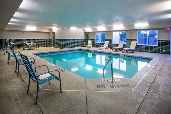 Imagen de la piscina del Hotel Country Inn and Suites By Radisson, Augusta At I-20, Ga. Foto 19