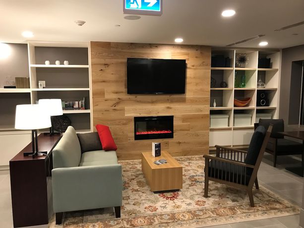 Imagen de los interiores del Hotel Country Inn and Suites By Radisson, Belleville, On. Foto 17