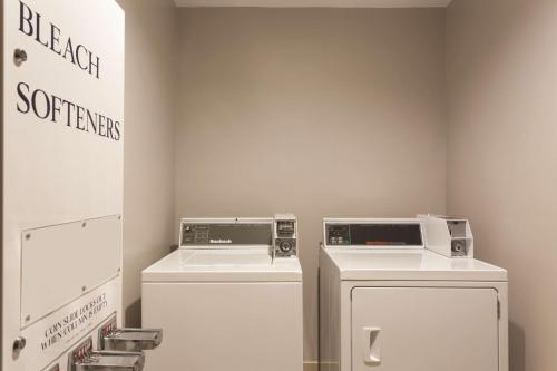 Imagen general del Hotel Country Inn and Suites By Radisson, Bentonville South - Rogers, Ar. Foto 8