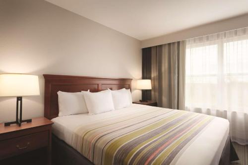 Imagen de la habitación del Hotel Country Inn and Suites By Radisson, Bentonville South - Rogers, Ar. Foto 18
