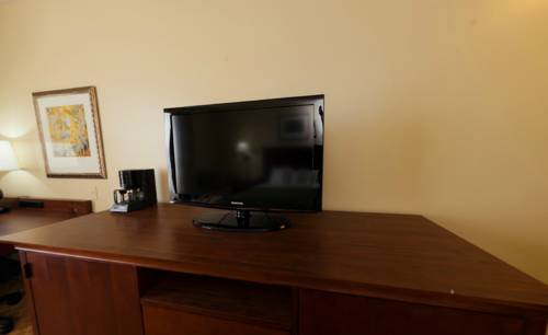 Imagen de la habitación del Hotel Country Inn and Suites By Radisson, Birch Run-frankenmuth, Mi. Foto 4
