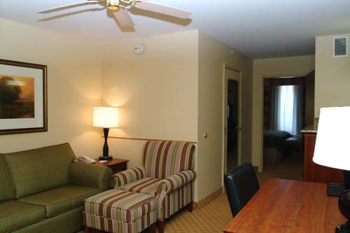 Imagen de la habitación del Hotel Country Inn and Suites By Radisson, Birch Run-frankenmuth, Mi. Foto 9