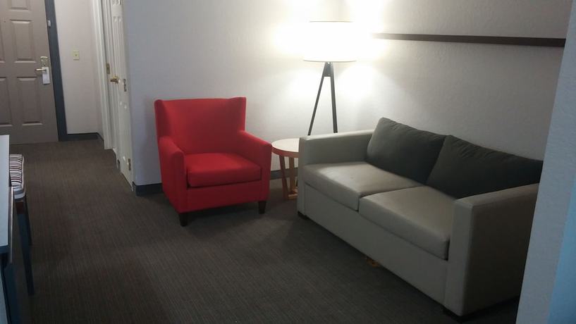 Imagen de la habitación del Hotel Country Inn and Suites By Radisson, Brunswick I-95, Ga. Foto 5