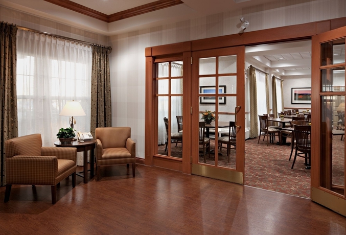 Imagen de los interiores del Hotel Country Inn and Suites By Radisson, Calgary-northeast. Foto 14