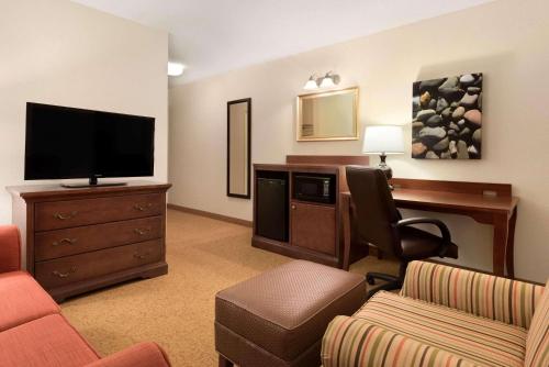 Imagen de la habitación del Hotel Country Inn and Suites By Radisson, Cedar Rapids Airport, Ia. Foto 15