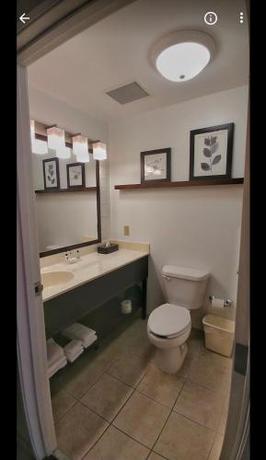 Imagen de la habitación del Hotel Country Inn and Suites By Radisson, Chambersburg, Pa. Foto 6