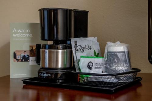 Imagen de la habitación del Hotel Country Inn and Suites By Radisson, Charleston South, Wv. Foto 10