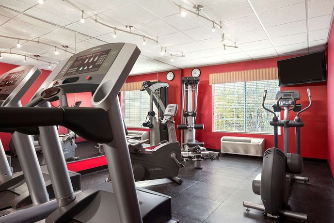 Imagen de los interiores del Hotel Country Inn and Suites By Radisson, Clinton, Ia. Foto 15