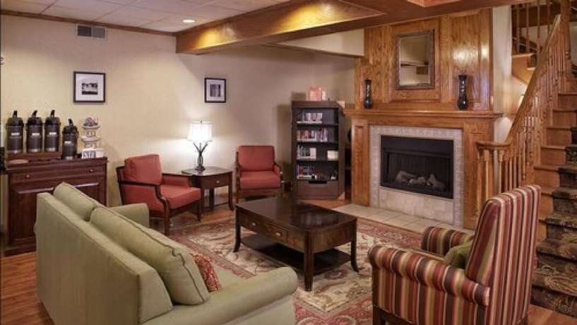 Imagen de los interiores del Hotel Country Inn and Suites By Radisson, Columbia Airport, Sc. Foto 16