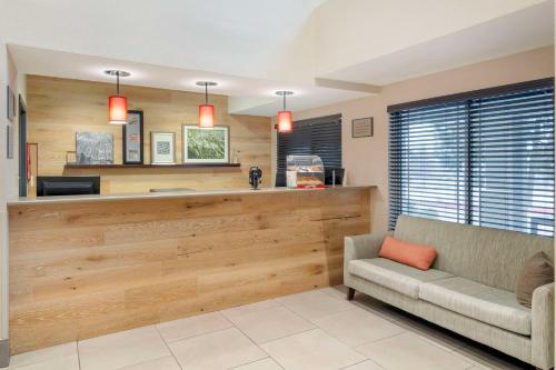 Imagen general del Hotel Country Inn and Suites By Radisson, Columbia, Mo. Foto 3