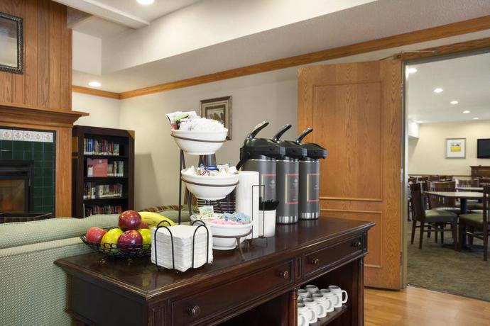 Imagen de los interiores del Hotel Country Inn and Suites By Radisson, Columbus Airport, Oh. Foto 5