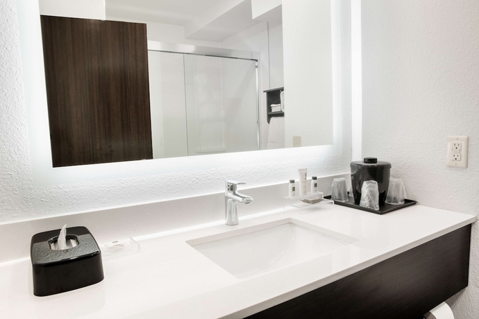Imagen de la habitación del Hotel Country Inn and Suites By Radisson, Columbus West, Oh. Foto 18