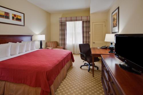Imagen de la habitación del Hotel Country Inn and Suites By Radisson, Crestview, Fl. Foto 9