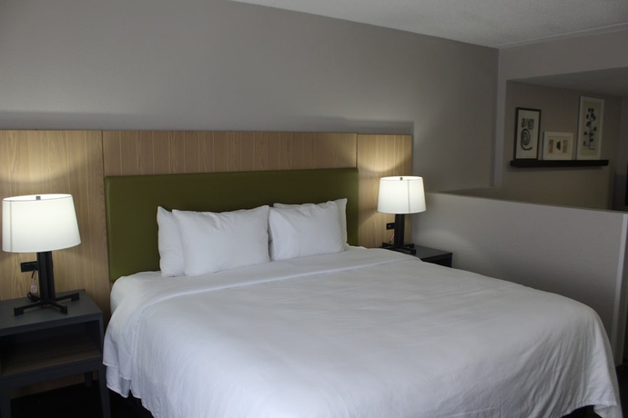 Imagen de la habitación del Hotel Country Inn and Suites By Radisson, Dunbar - Charleston. Foto 5