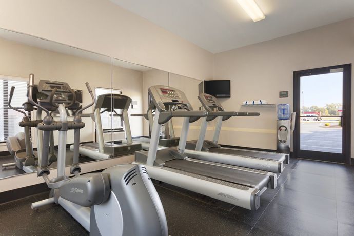 Imagen del bar/restaurante del Hotel Country Inn and Suites By Radisson, Florence, Sc. Foto 5