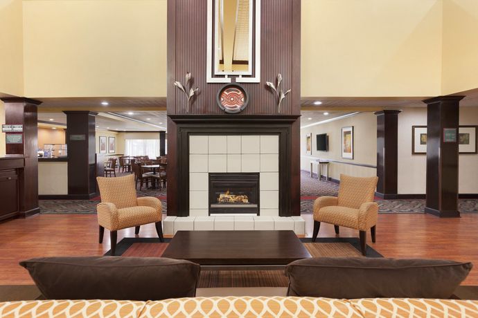 Imagen del bar/restaurante del Hotel Country Inn and Suites By Radisson, Florence, Sc. Foto 6