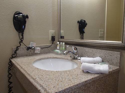 Imagen de la habitación del Hotel Country Inn and Suites By Radisson, Galveston Beach, Tx. Foto 9