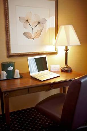 Imagen de la habitación del Hotel Country Inn and Suites By Radisson, Grand Rapids East, Mi. Foto 8