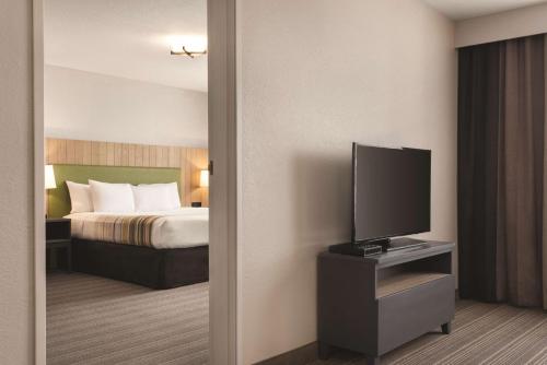 Imagen de la habitación del Hotel Country Inn and Suites By Radisson, Green Bay East, Wi. Foto 9