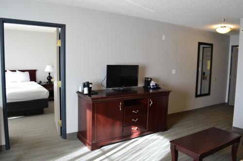 Imagen de la habitación del Hotel Country Inn and Suites By Radisson, Gurnee, Il. Foto 8