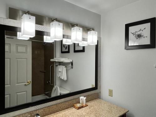 Imagen de la habitación del Hotel Country Inn and Suites By Radisson, Harrisburg - Hershey West, Pa. Foto 11