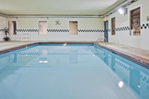 Imagen general del Hotel Country Inn and Suites By Radisson, Hot Springs, Ar. Foto 1