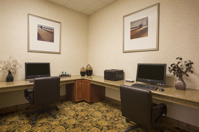 Imagen de los interiores del Hotel Country Inn and Suites By Radisson, Houston Intercontinental Airport East, Tx. Foto 7