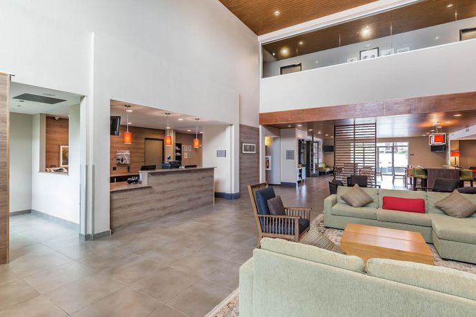 Imagen de los interiores del Hotel Country Inn and Suites By Radisson Houston Westchase-westheimer. Foto 15