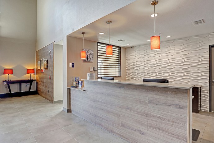 Imagen de los interiores del Hotel Country Inn and Suites By Radisson Houston Westchase-westheimer. Foto 20