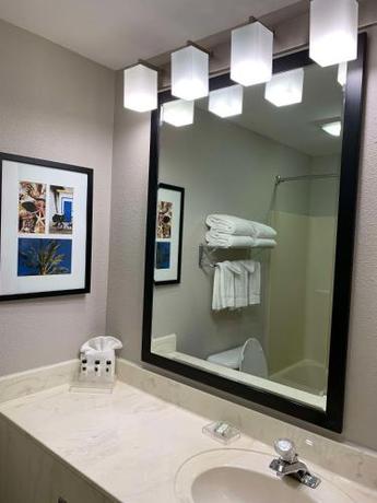 Imagen general del Hotel Country Inn and Suites By Radisson, Kenosha, Wi. Foto 4