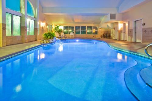 Imagen de la piscina del Hotel Country Inn and Suites By Radisson, Kingsland, Ga. Foto 6