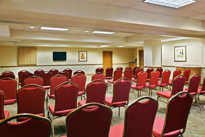 Imagen de los interiores del Hotel Country Inn and Suites By Radisson, Lake Norman Huntersville, Nc. Foto 12