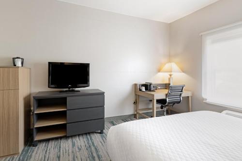 Imagen de la habitación del Hotel Country Inn and Suites By Radisson, Lewisville, Tx. Foto 12