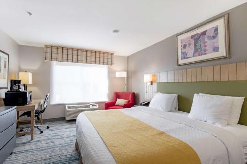 Imagen de la habitación del Hotel Country Inn and Suites By Radisson, Lewisville, Tx. Foto 15