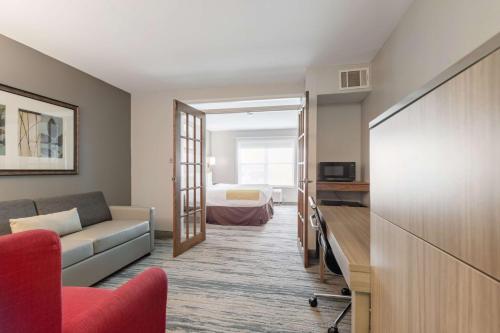 Imagen de la habitación del Hotel Country Inn and Suites By Radisson, Lewisville, Tx. Foto 16