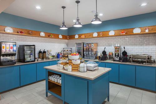 Imagen general del Hotel Country Inn and Suites By Radisson, Lewisville, Tx. Foto 4