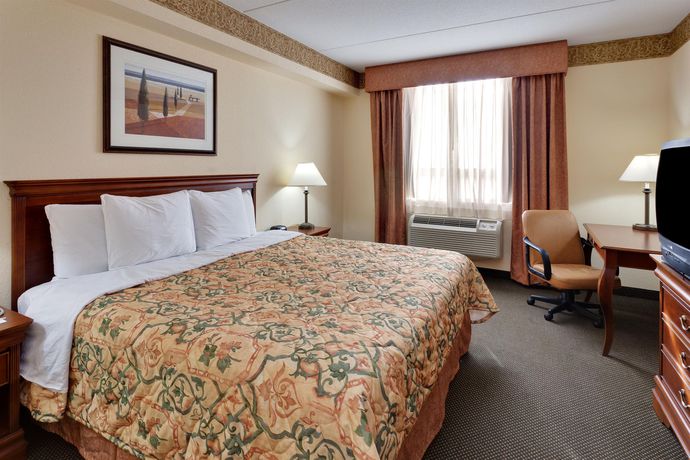 Imagen de los interiores del Hotel Country Inn and Suites By Radisson, London South, On. Foto 10
