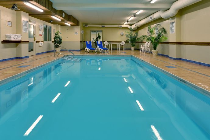 Imagen del bar/restaurante del Hotel Country Inn and Suites By Radisson, London South, On. Foto 3