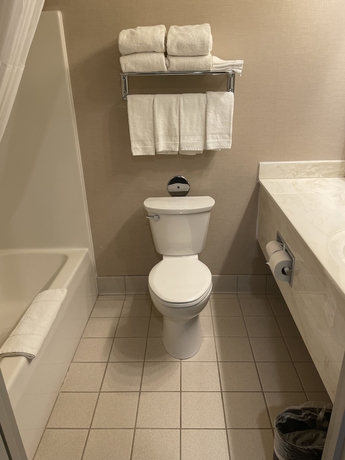 Imagen de la habitación del Hotel Country Inn and Suites By Radisson, Madison, Wi. Foto 9