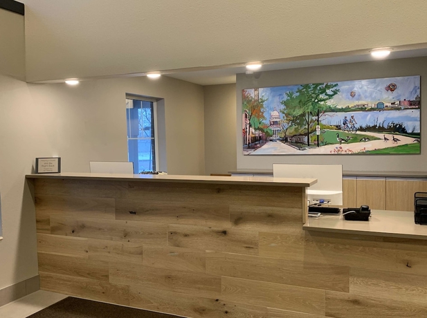 Imagen de los interiores del Hotel Country Inn and Suites By Radisson, Madison, Wi. Foto 17