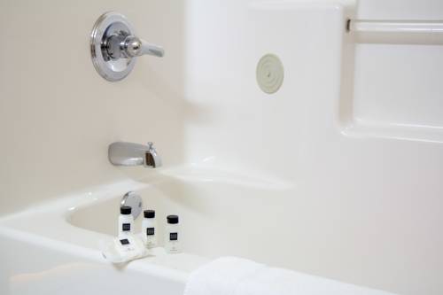 Imagen de la habitación del Hotel Country Inn and Suites By Radisson, Marion, Oh. Foto 5