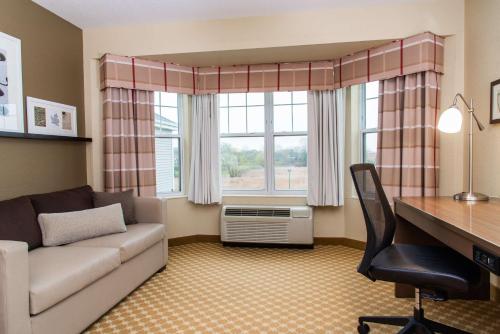 Imagen de la habitación del Hotel Country Inn and Suites By Radisson, Milwaukee West (brookfield), Wi. Foto 18