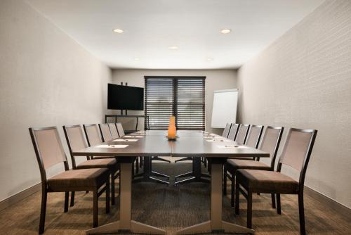 Imagen general del Hotel Country Inn and Suites By Radisson, Minneapolis West, Mn. Foto 9