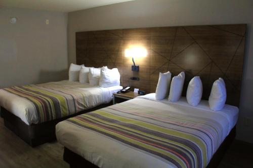 Imagen de la habitación del Hotel Country Inn and Suites By Radisson, Myrtle Beach, Sc. Foto 16