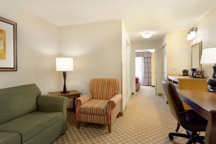 Imagen de la habitación del Hotel Country Inn and Suites By Radisson, Nevada, Mo. Foto 8